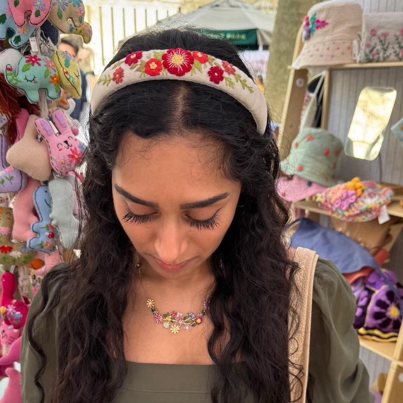 Headband: Live Reaveal