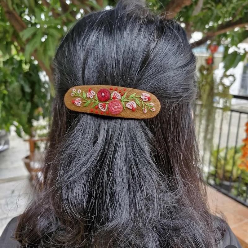 Barrette: Live Reveal