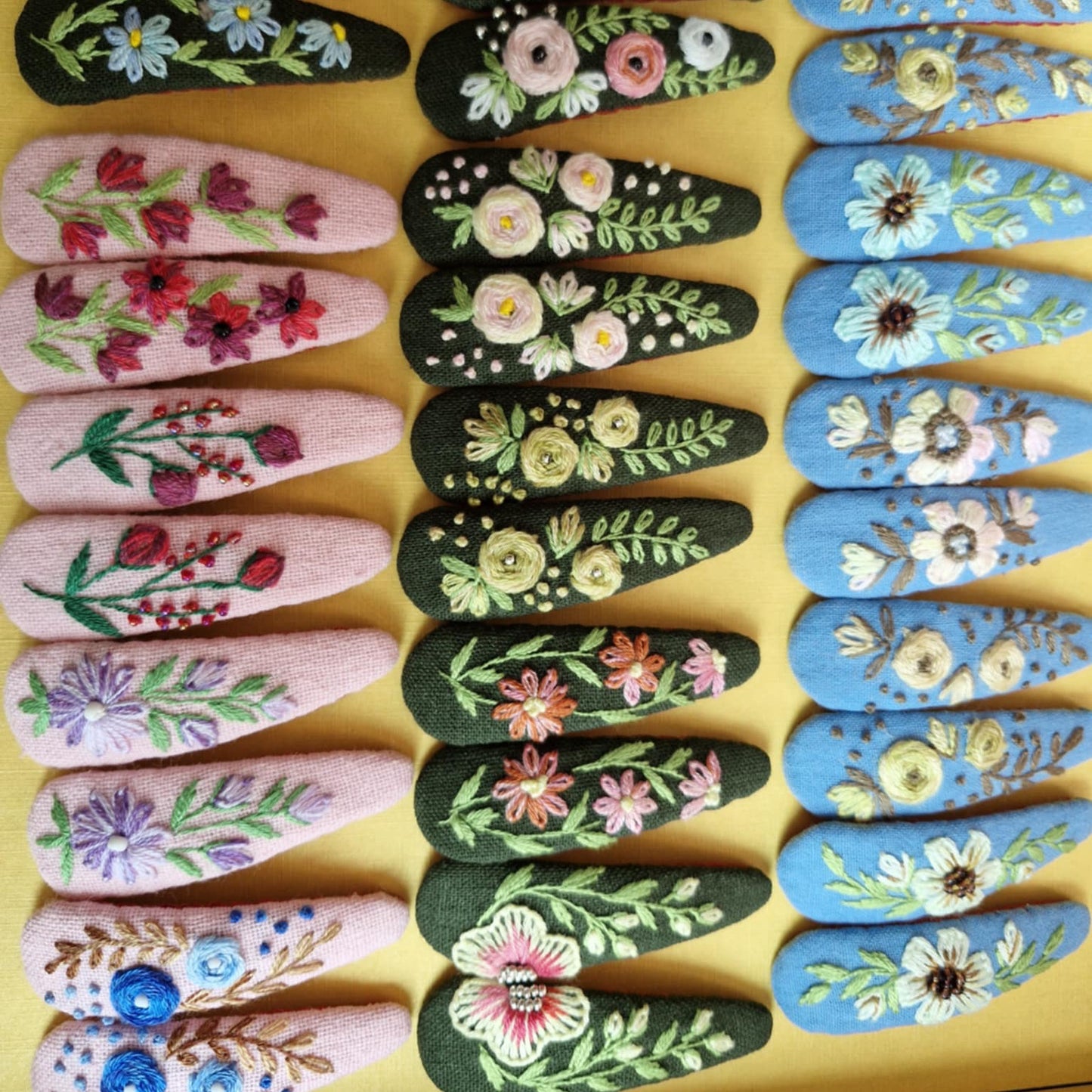 Barrette: Live Reveal