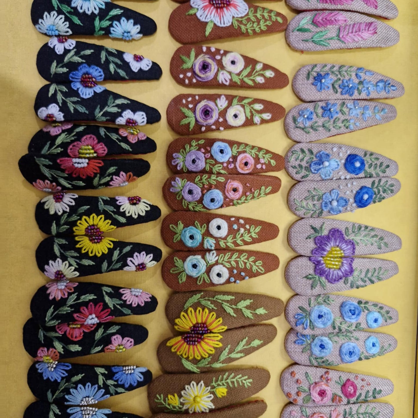 Barrette: Live Reveal