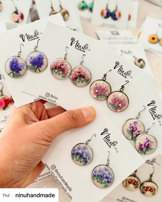 Earrings Embroidered: Live Reveal