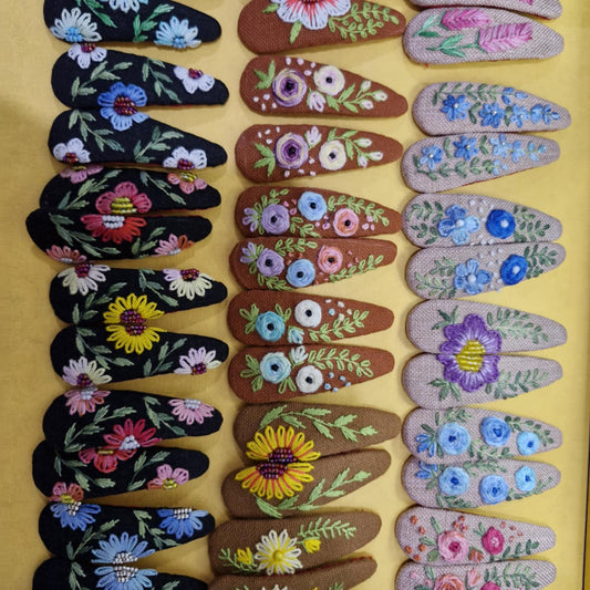 Barrette: Live Reveal